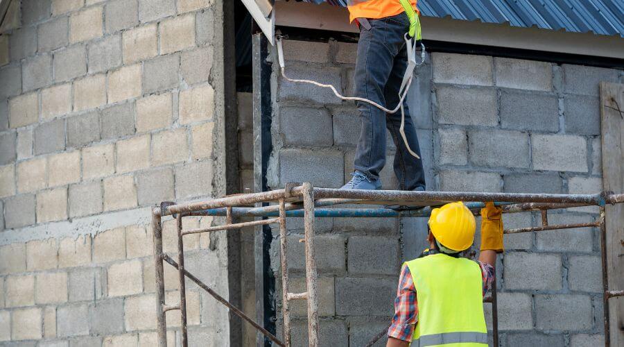 Professional gutter cleaning in Brewster, WA